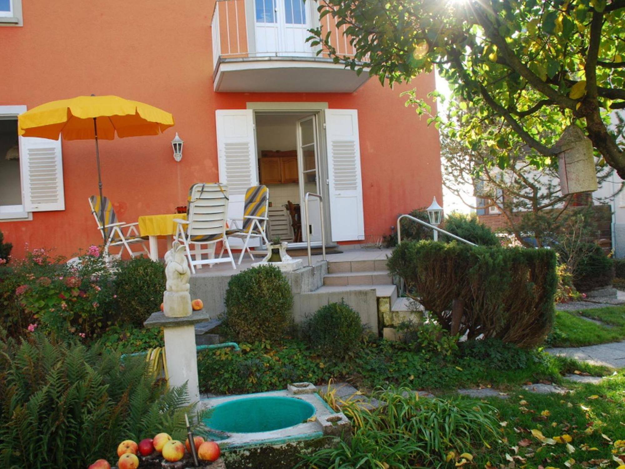 Rotes Haus Ueber Den Weinbergen Apartment Constanţa Exterior foto